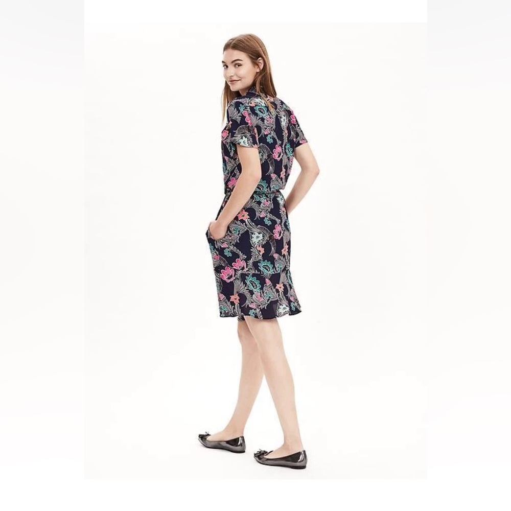 Banana Republic Short Sleeve Shirt Dress Tropical Floral Bird Print Navy 12 EUC - Picture 3 of 16